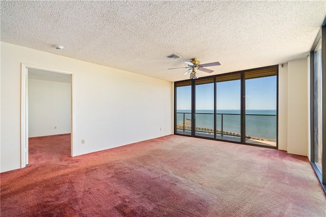 1400 Ocean Dr 502-A, Corpus Christi, TX 78404