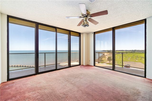 1400 Ocean Dr 502-A, Corpus Christi, TX 78404