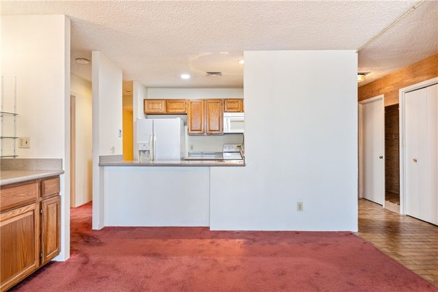 1400 Ocean Dr 502-A, Corpus Christi, TX 78404