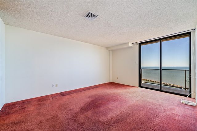 1400 Ocean Dr 502-A, Corpus Christi, TX 78404