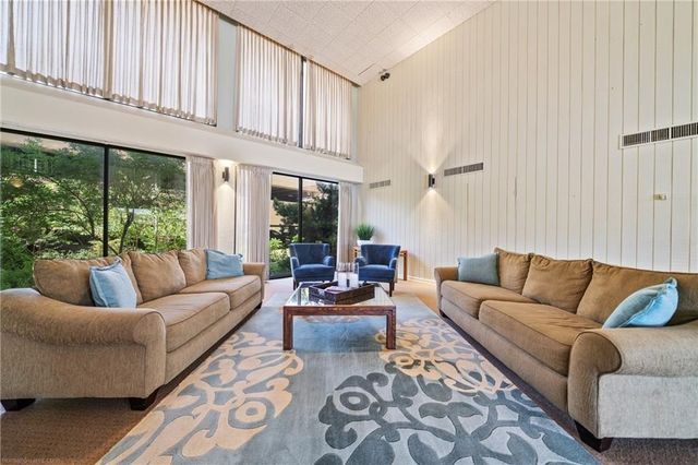 1400 Ocean Dr 502-A, Corpus Christi, TX 78404