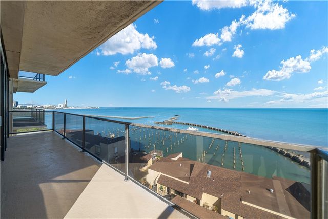 1400 Ocean Dr 502-A, Corpus Christi, TX 78404