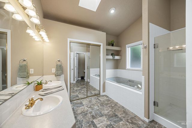 6501 Outlook Dr, Boise, ID 83714
