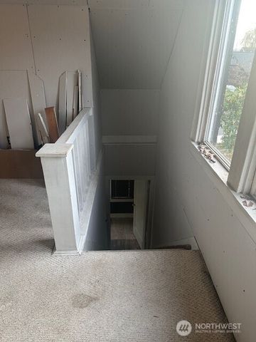 1302 W 5th Street, Aberdeen, WA 98520