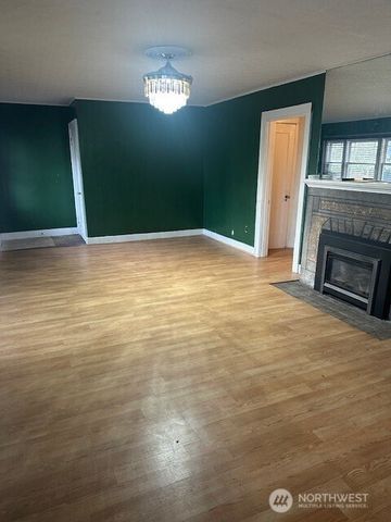 1302 W 5th Street, Aberdeen, WA 98520