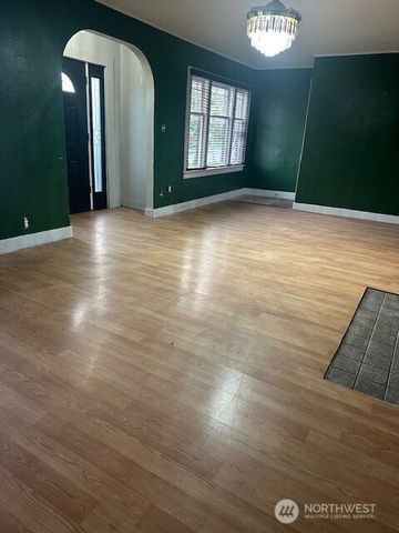 1302 W 5th Street, Aberdeen, WA 98520