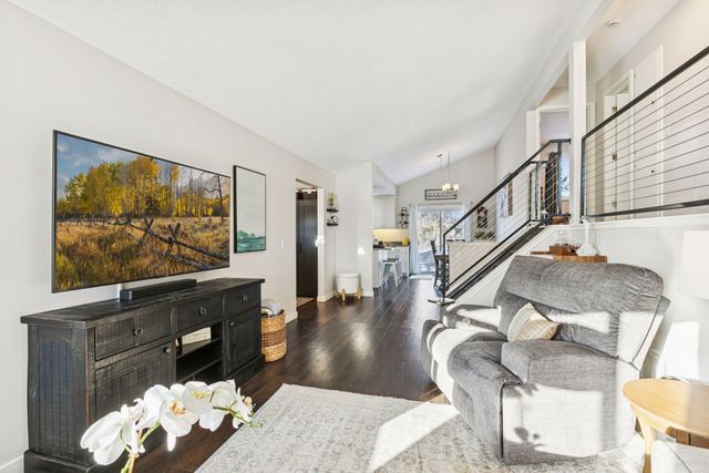 907 132nd Lane NE, Blaine, MN 55434