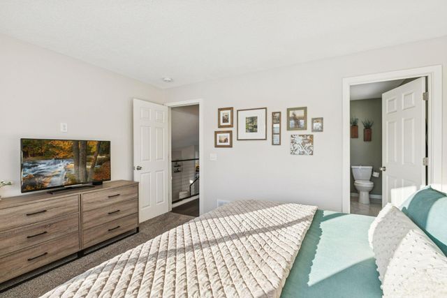 907 132nd Lane NE, Blaine, MN 55434