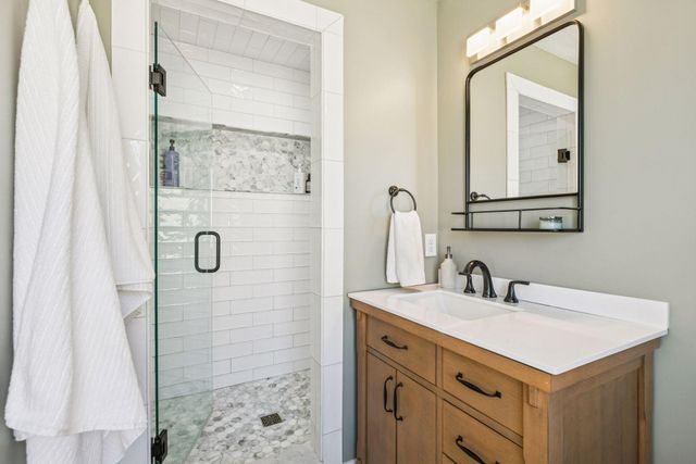 907 132nd Lane NE, Blaine, MN 55434