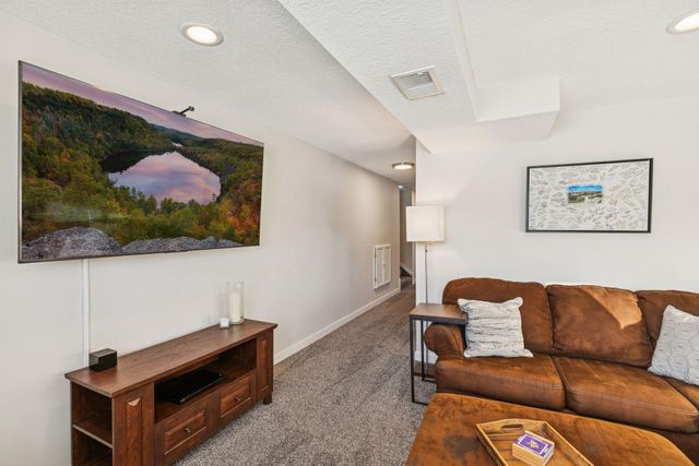 907 132nd Lane NE, Blaine, MN 55434