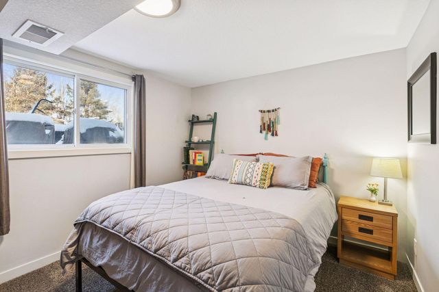 907 132nd Lane NE, Blaine, MN 55434