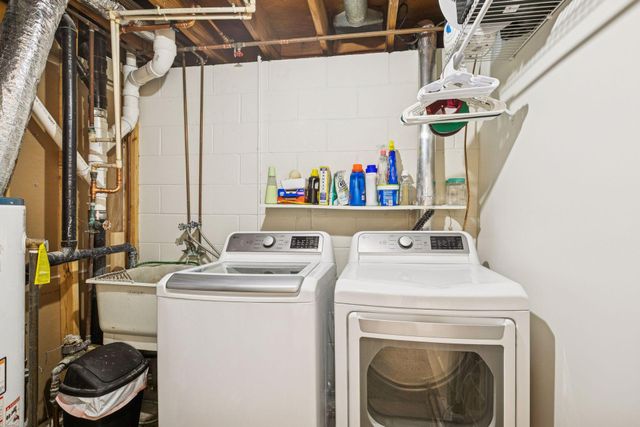 907 132nd Lane NE, Blaine, MN 55434