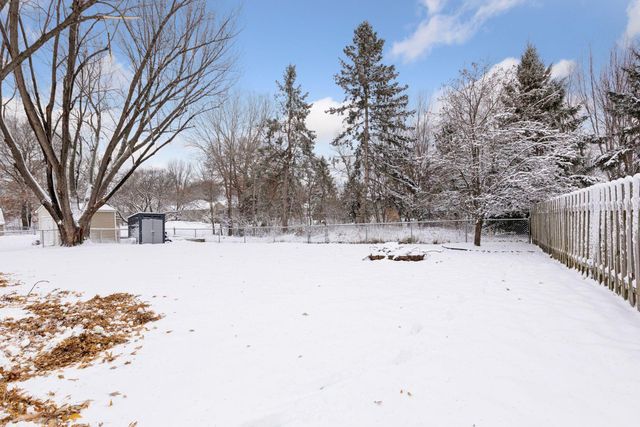 907 132nd Lane NE, Blaine, MN 55434