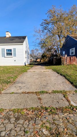 2329 Saint Paul Street, Indianapolis, IN 46203