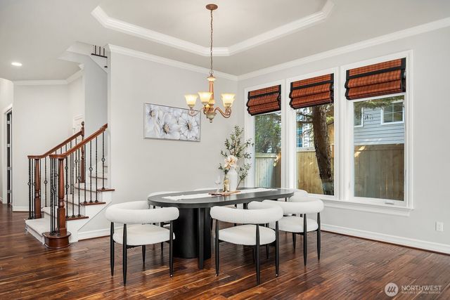 2098 211th Place SE, Sammamish, WA 98075