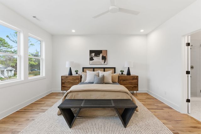 2235 Cruzen St, Nashville, TN 37211