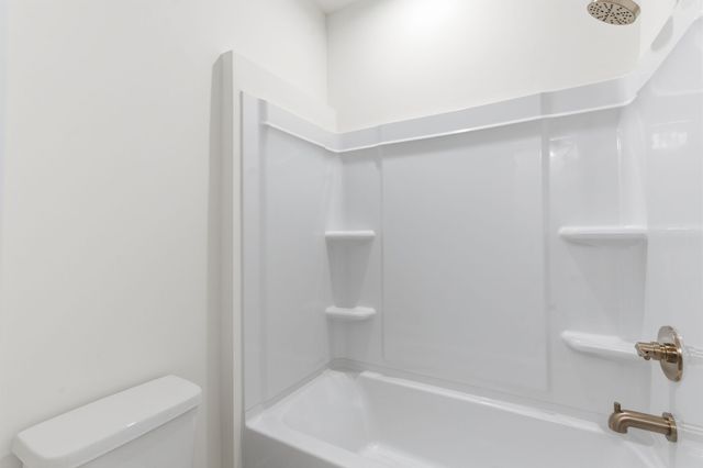 2235 Cruzen St, Nashville, TN 37211