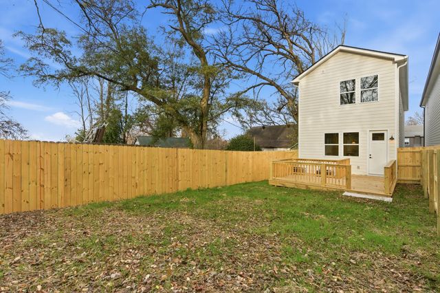 2235 Cruzen St, Nashville, TN 37211