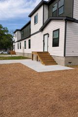 1422 W Willis Street A, Alvin, TX 77511
