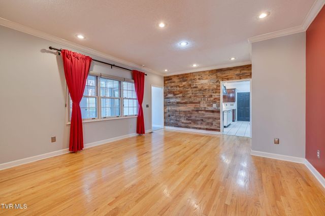 1001 Fiddlers Way, Kingsport, TN 37664