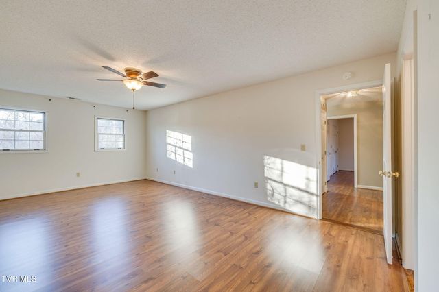 1001 Fiddlers Way, Kingsport, TN 37664