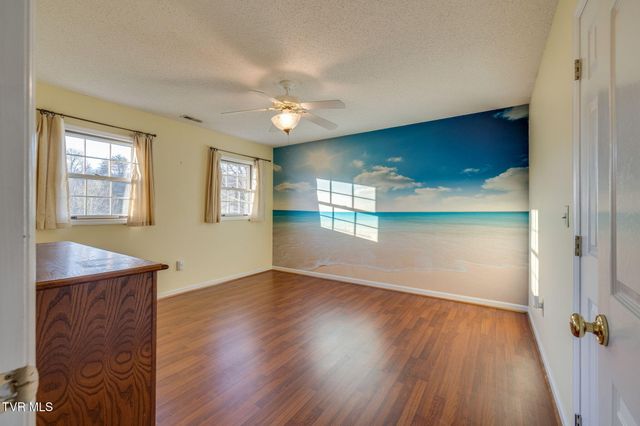 1001 Fiddlers Way, Kingsport, TN 37664