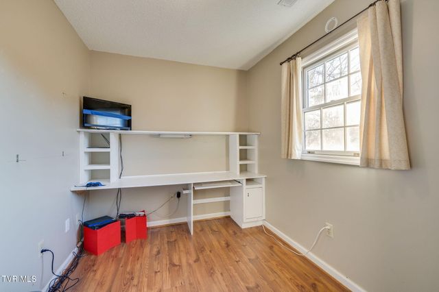 1001 Fiddlers Way, Kingsport, TN 37664