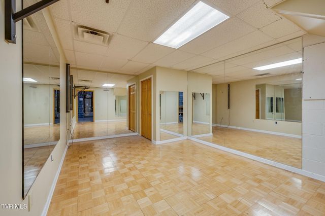 1001 Fiddlers Way, Kingsport, TN 37664