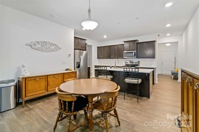 684 Candela Court, York, SC 29745