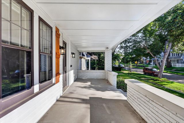 1159 Benjamin Avenue SE, Grand Rapids, MI 49506