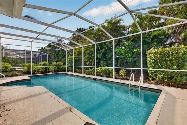 1789 Winding Oaks WAY, Naples, FL 34109