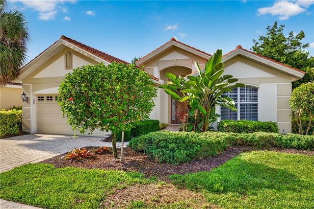 1789 Winding Oaks WAY, Naples, FL 34109