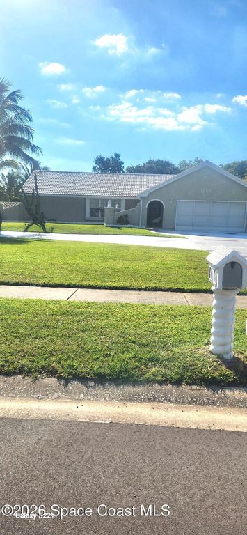 1327 Cherry Hills Road NE, Palm Bay, FL 32905