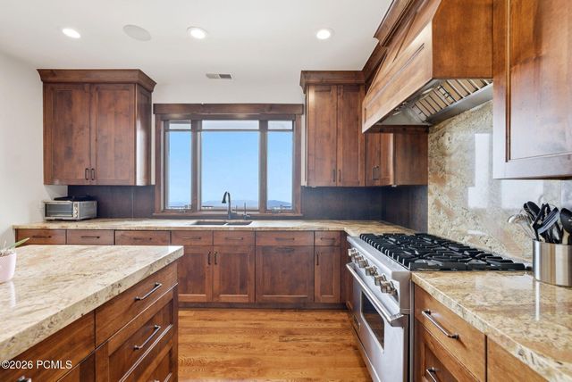 9079 Dye Cabins Drive, Park City, UT 84098