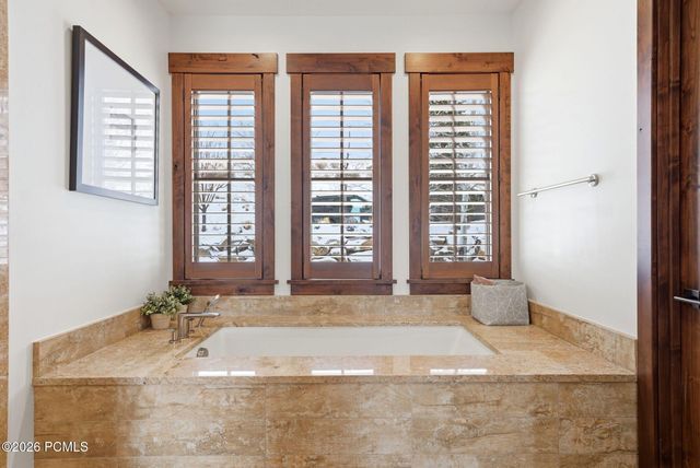 9079 Dye Cabins Drive, Park City, UT 84098