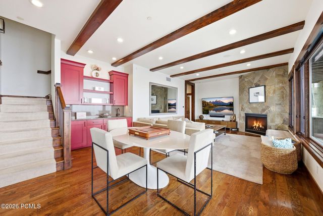 9079 Dye Cabins Drive, Park City, UT 84098