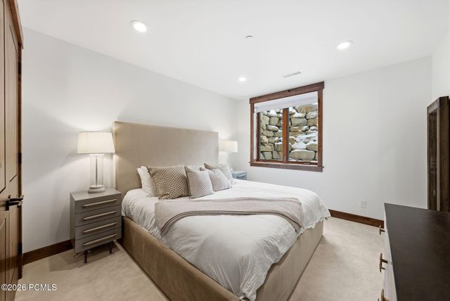 9079 Dye Cabins Drive, Park City, UT 84098