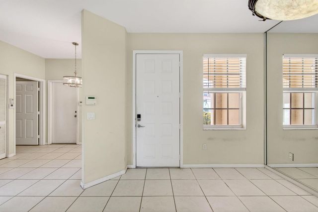 12468 Crystal Pointe Drive 102, Boynton Beach, FL 33437