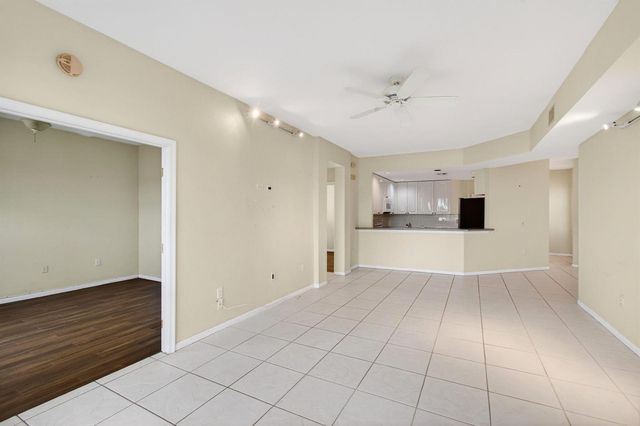 12468 Crystal Pointe Drive 102, Boynton Beach, FL 33437
