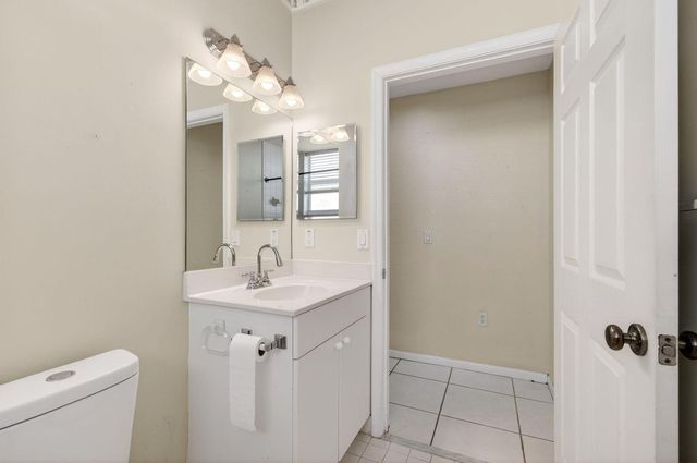 12468 Crystal Pointe Drive 102, Boynton Beach, FL 33437