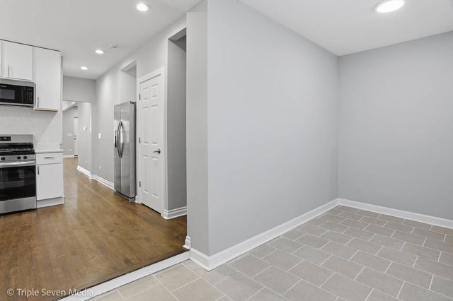 7520 S CARPENTER Street, Chicago, IL 60620