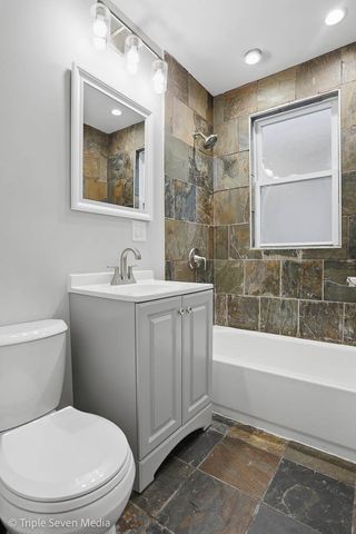 7520 S CARPENTER Street, Chicago, IL 60620