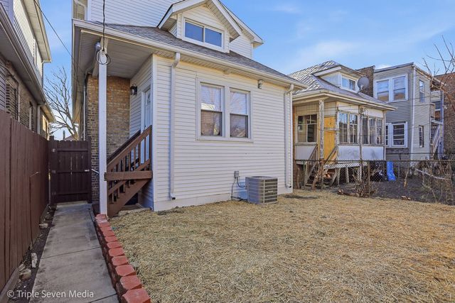 7520 S CARPENTER Street, Chicago, IL 60620