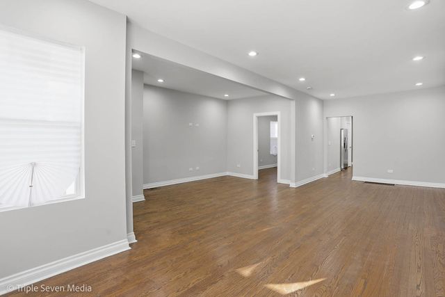 7520 S CARPENTER Street, Chicago, IL 60620