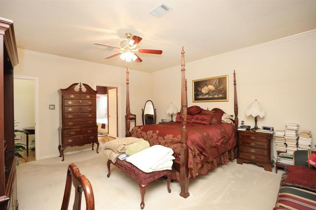 12219 Renaissance Lane, Houston, TX 77071