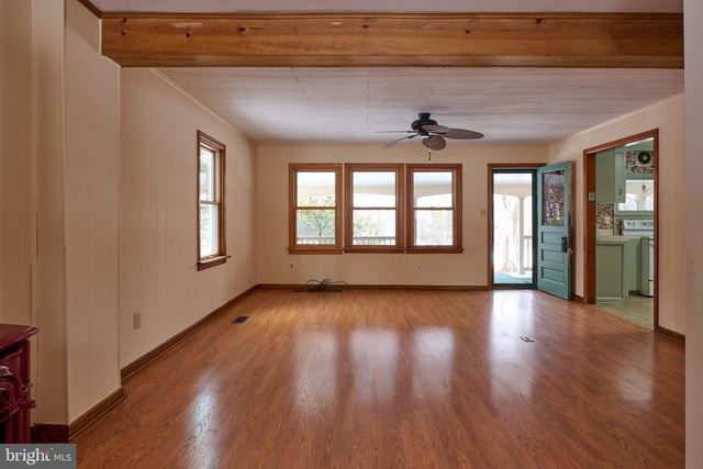 320 LOOP RD, Boalsburg, PA 16827