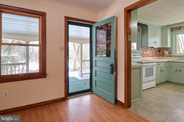 320 LOOP RD, Boalsburg, PA 16827