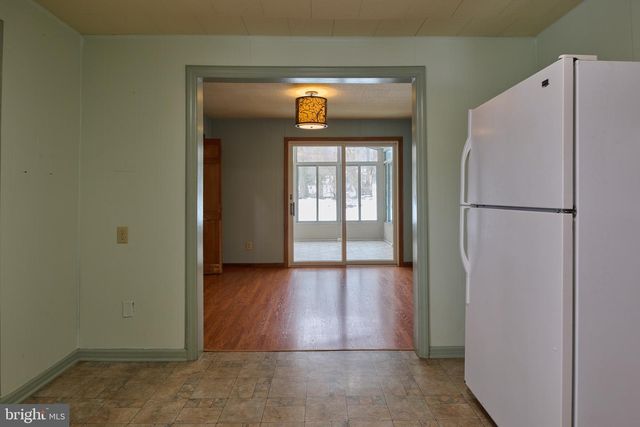 320 LOOP RD, Boalsburg, PA 16827