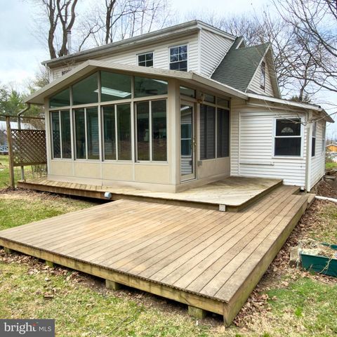 320 LOOP RD, Boalsburg, PA 16827