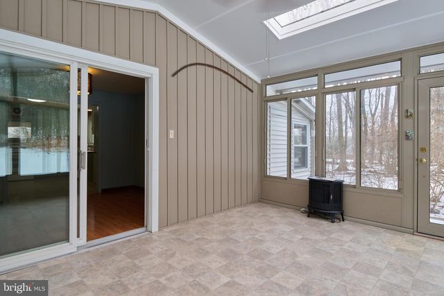 320 LOOP RD, Boalsburg, PA 16827